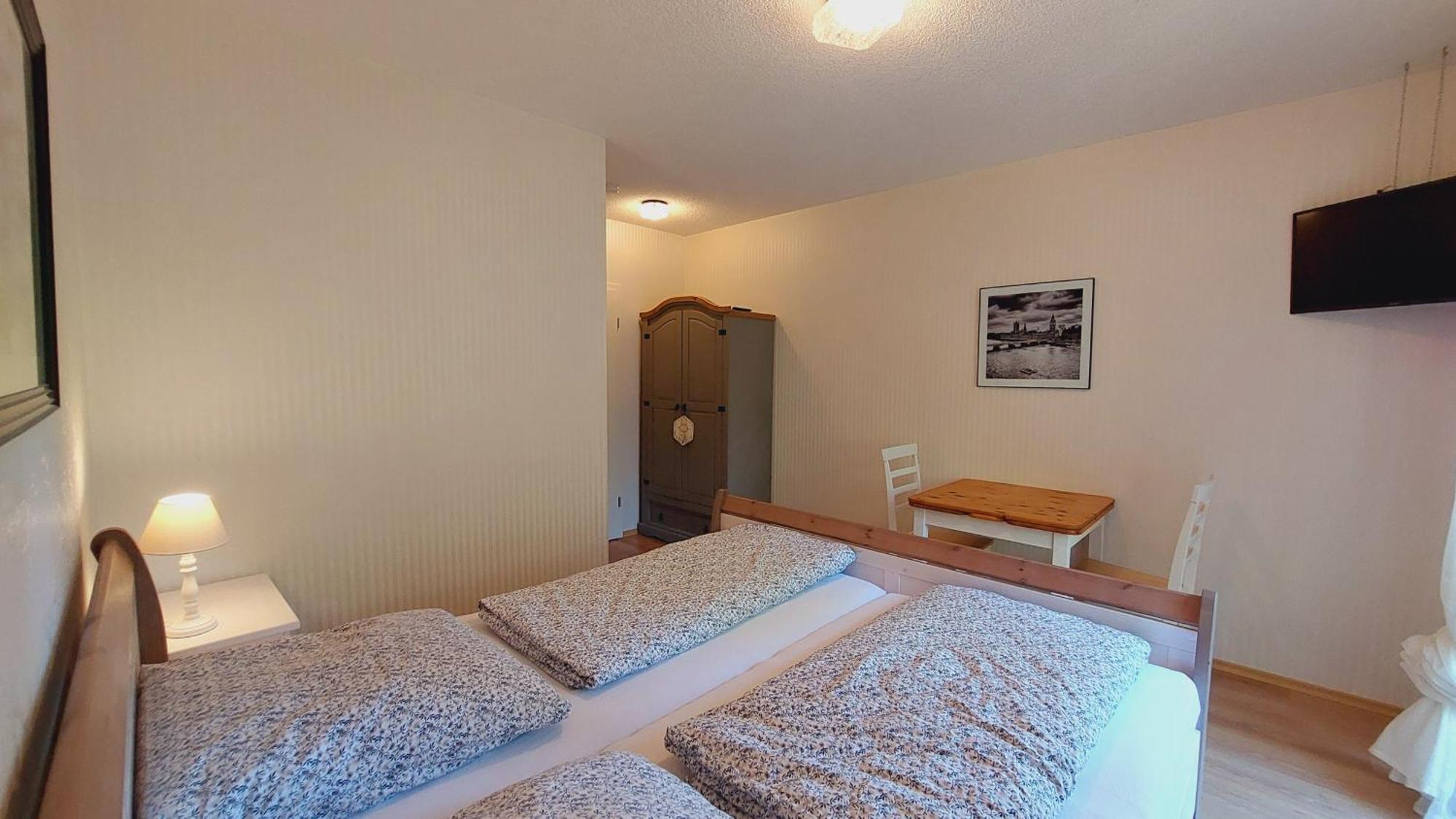 Gaestehaus Gerhardt Schweigen-Rechtenbach Luaran gambar